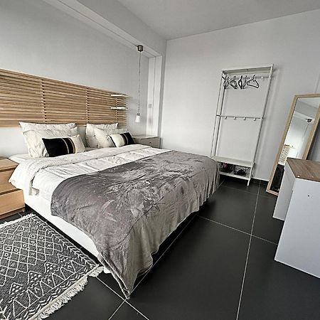 Home Away One Bedroom Apartment In Nicosia Buitenkant foto