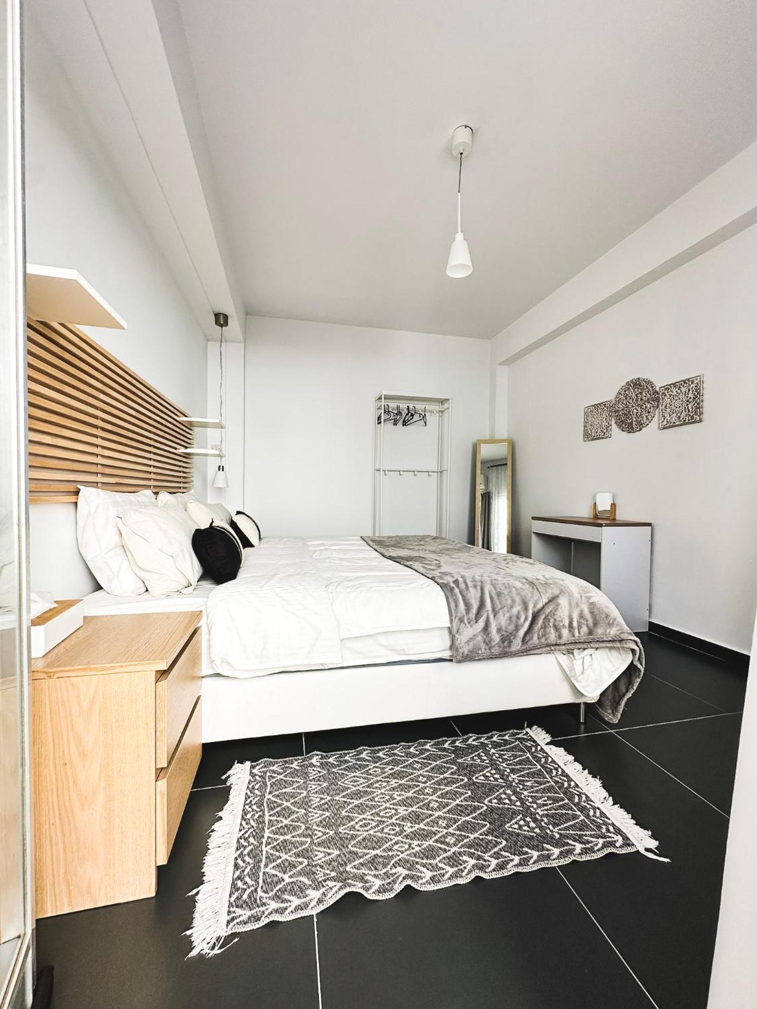Home Away One Bedroom Apartment In Nicosia Buitenkant foto