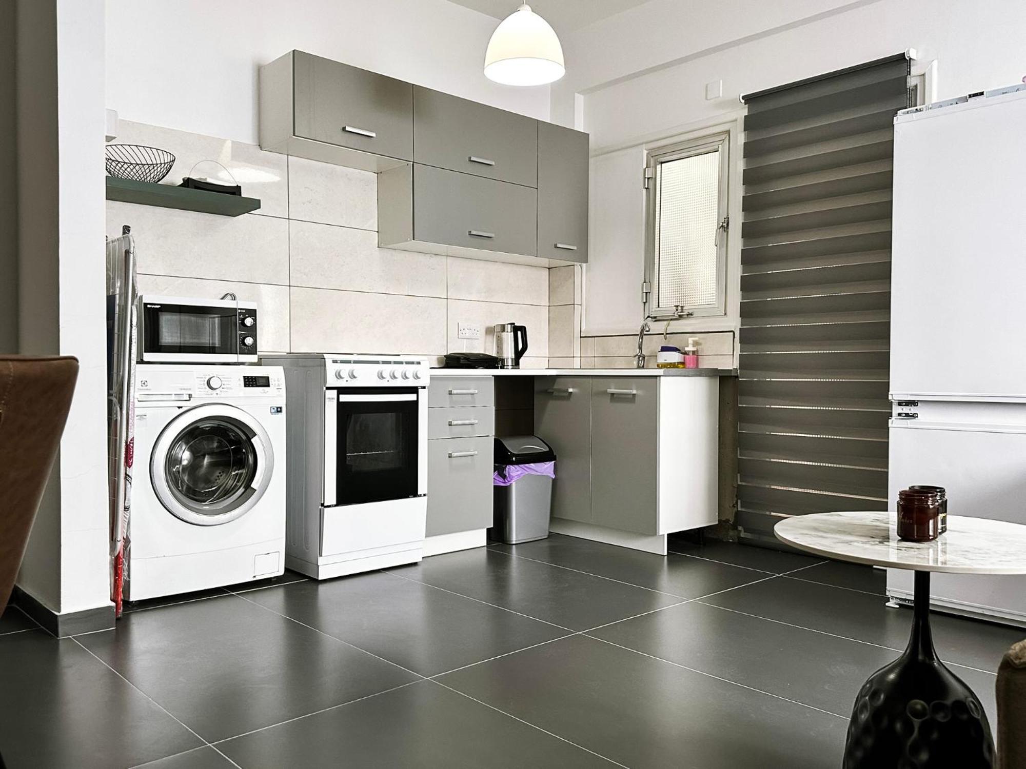 Home Away One Bedroom Apartment In Nicosia Buitenkant foto