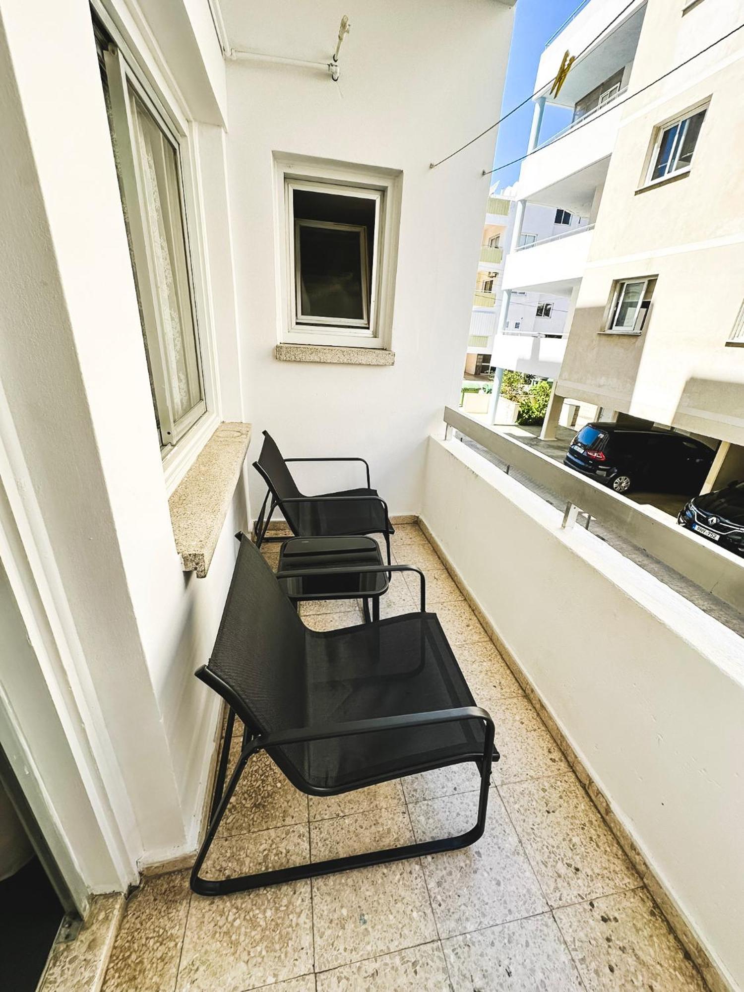 Home Away One Bedroom Apartment In Nicosia Buitenkant foto